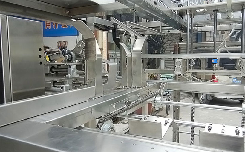 飛機(jī)盒折盒機(jī)