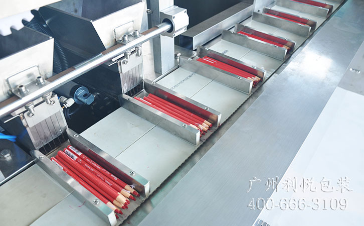 帶自動下料鉛筆全自動裝盒機 帶自動下料鉛筆全自動裝盒機