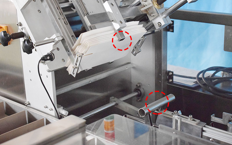 帶自動下料保鮮膜裝盒機 帶自動下料保鮮膜裝盒機